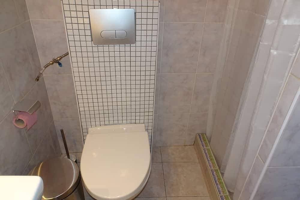 Foto 5 von 30: Ein wunderschönes Studio, Küchenzeile, Bad,Terrasse, Garten mit Grill, gr. Pool!