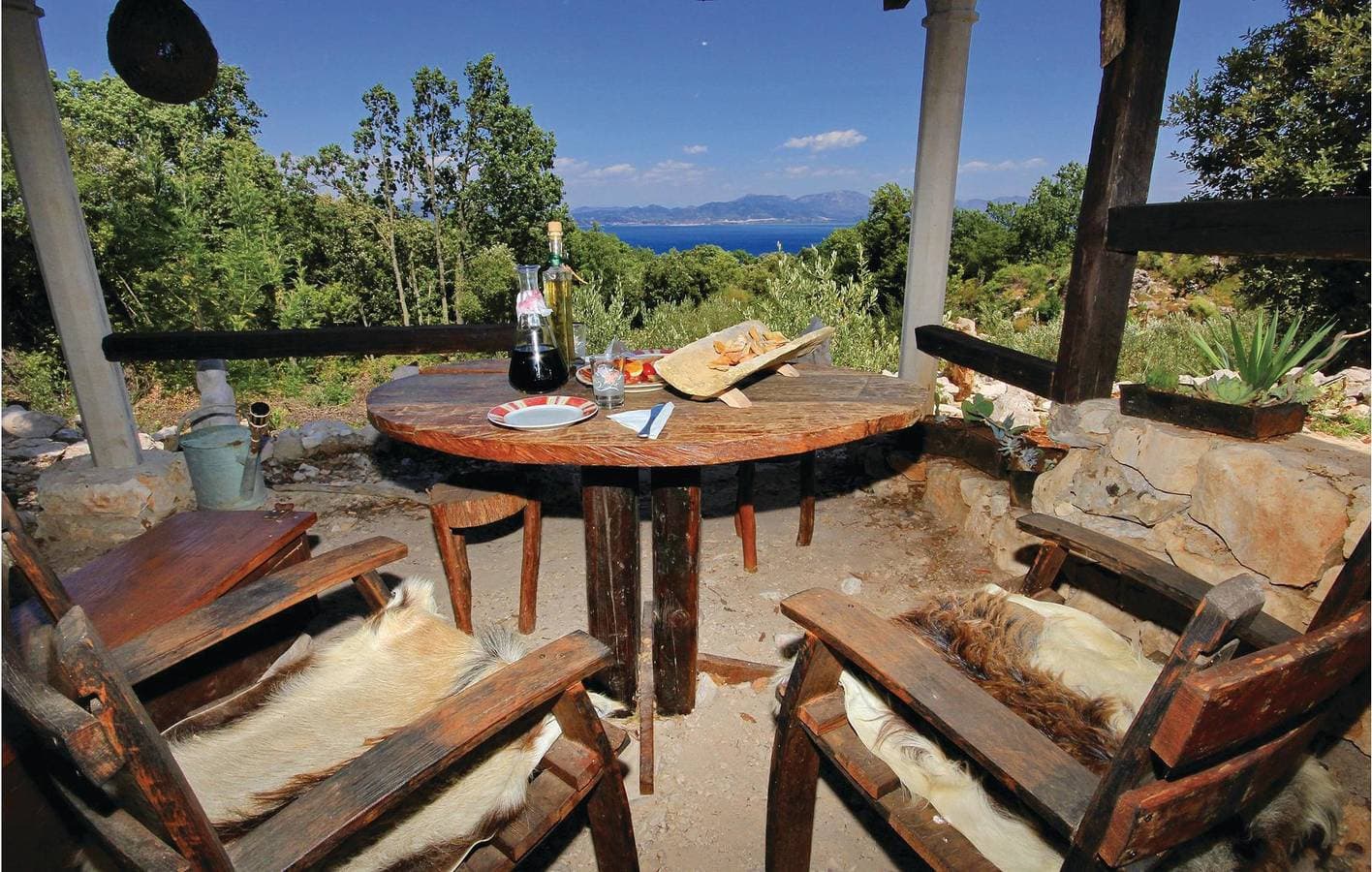 Foto 7 von 43: Gemütliche Ferienwohnung mit Terrasse und Kamin, 2,5 km vom Strand entfernt