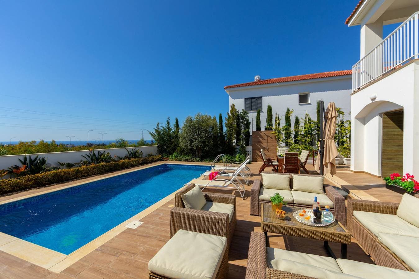 Foto 3 von 50: Villa für 6 Personen mit Pool