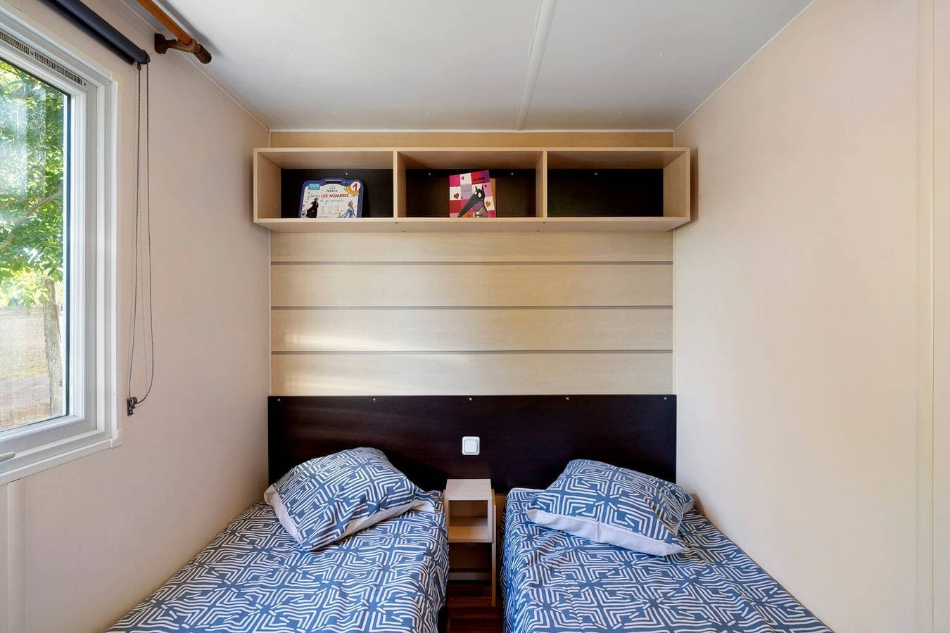 Foto 13 von 24: Mobilheim „Des Autruches“ mit privater Terrasse, WLAN und Klimaanlage