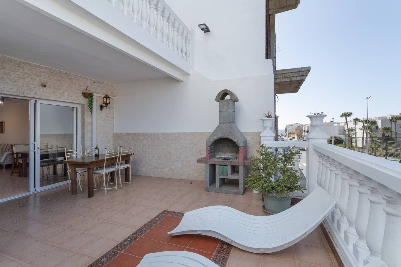 Foto 4 von 27: Ferienhaus 'Apartamento Fani N1' mit privater Terrasse, WLAN und Klimaanlage