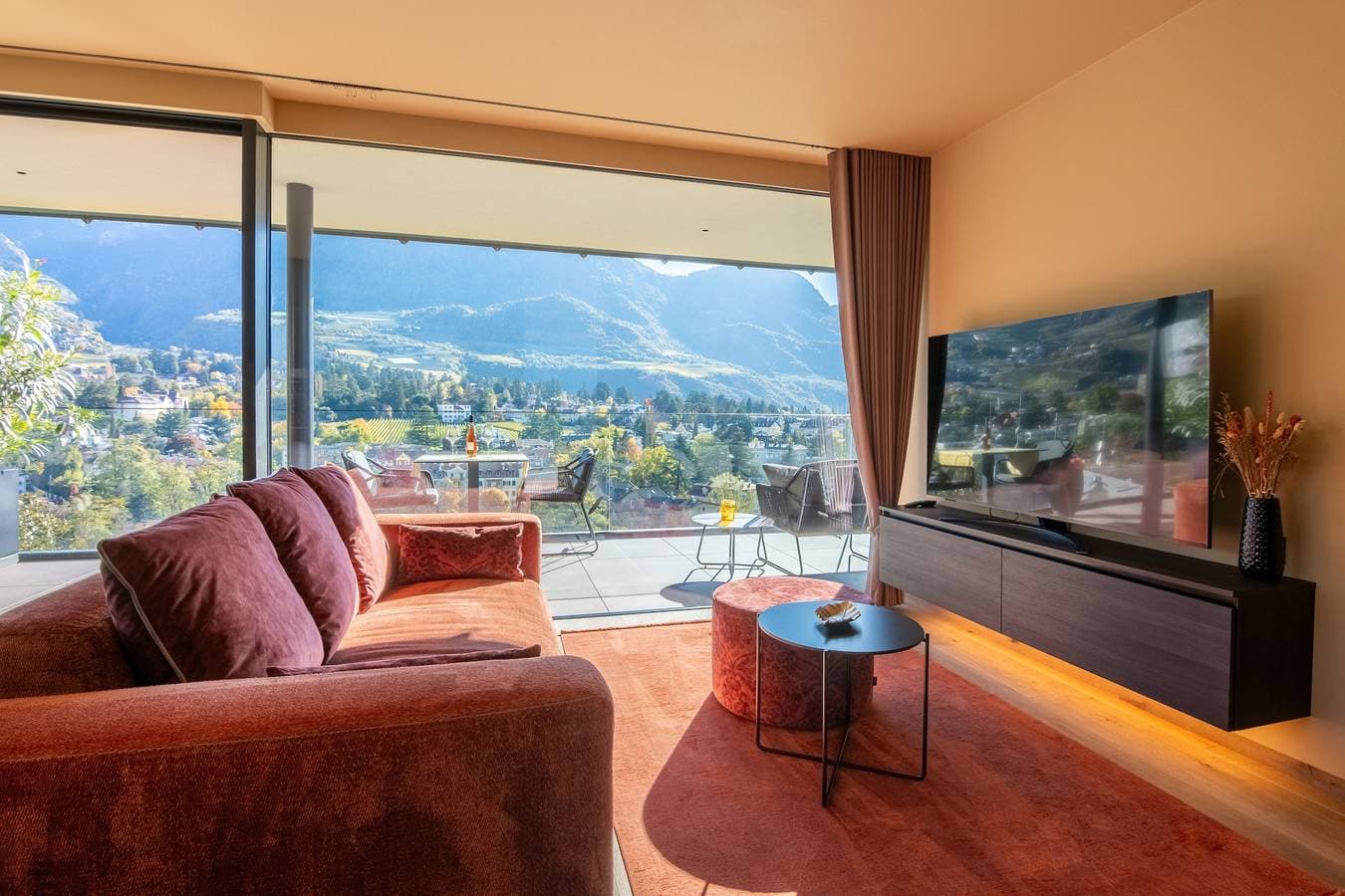 Foto 5 von 43: Ferienwohnung 'Levita Living Freiheit' mit Bergblick und privater Terrasse