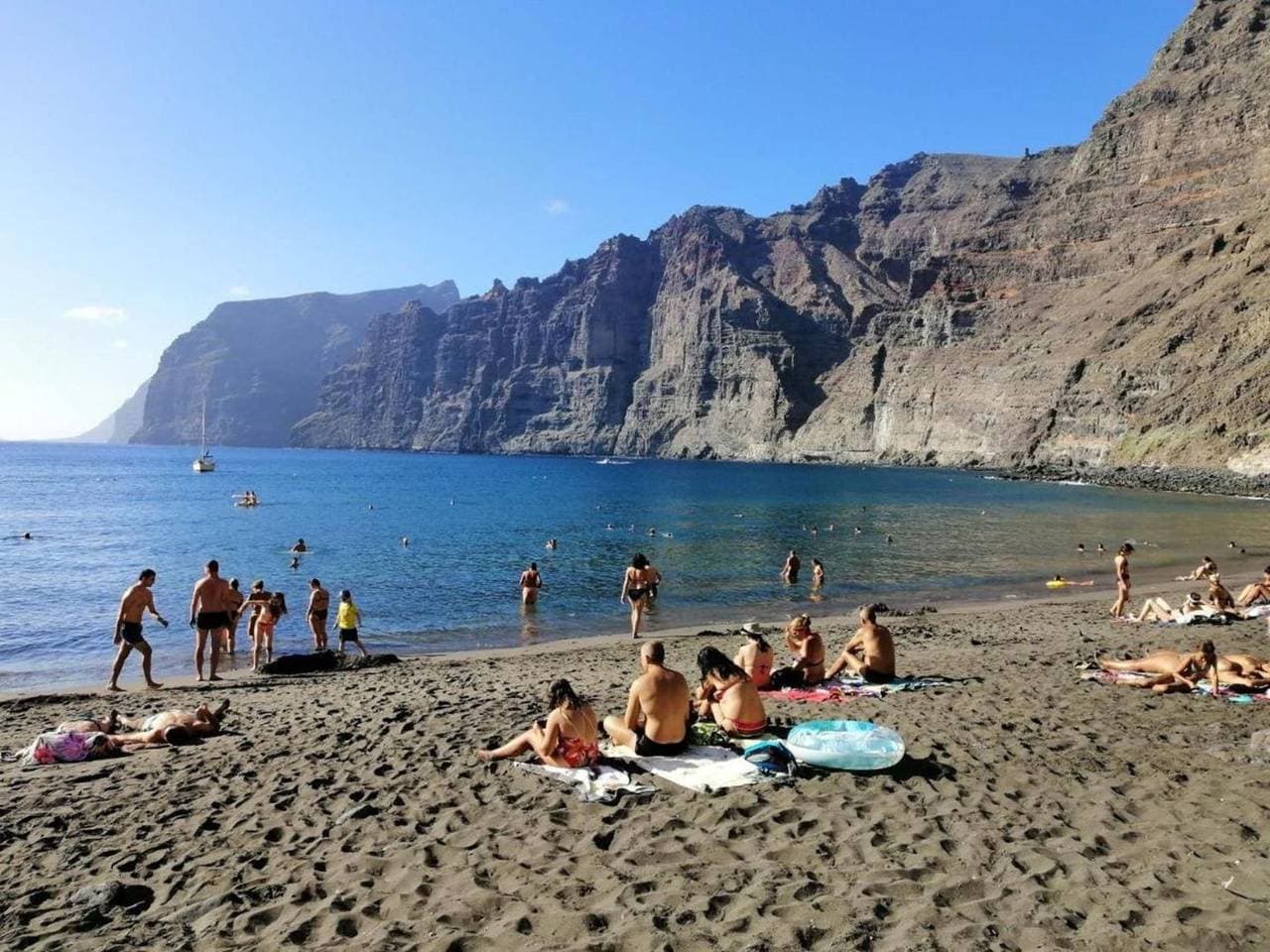 Panoramica Los Gigantes Meerblick 1