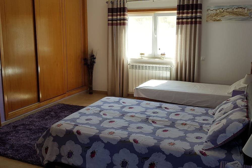 Foto 3 von 30: Luxusvilla mit 4 Schlafzimmern