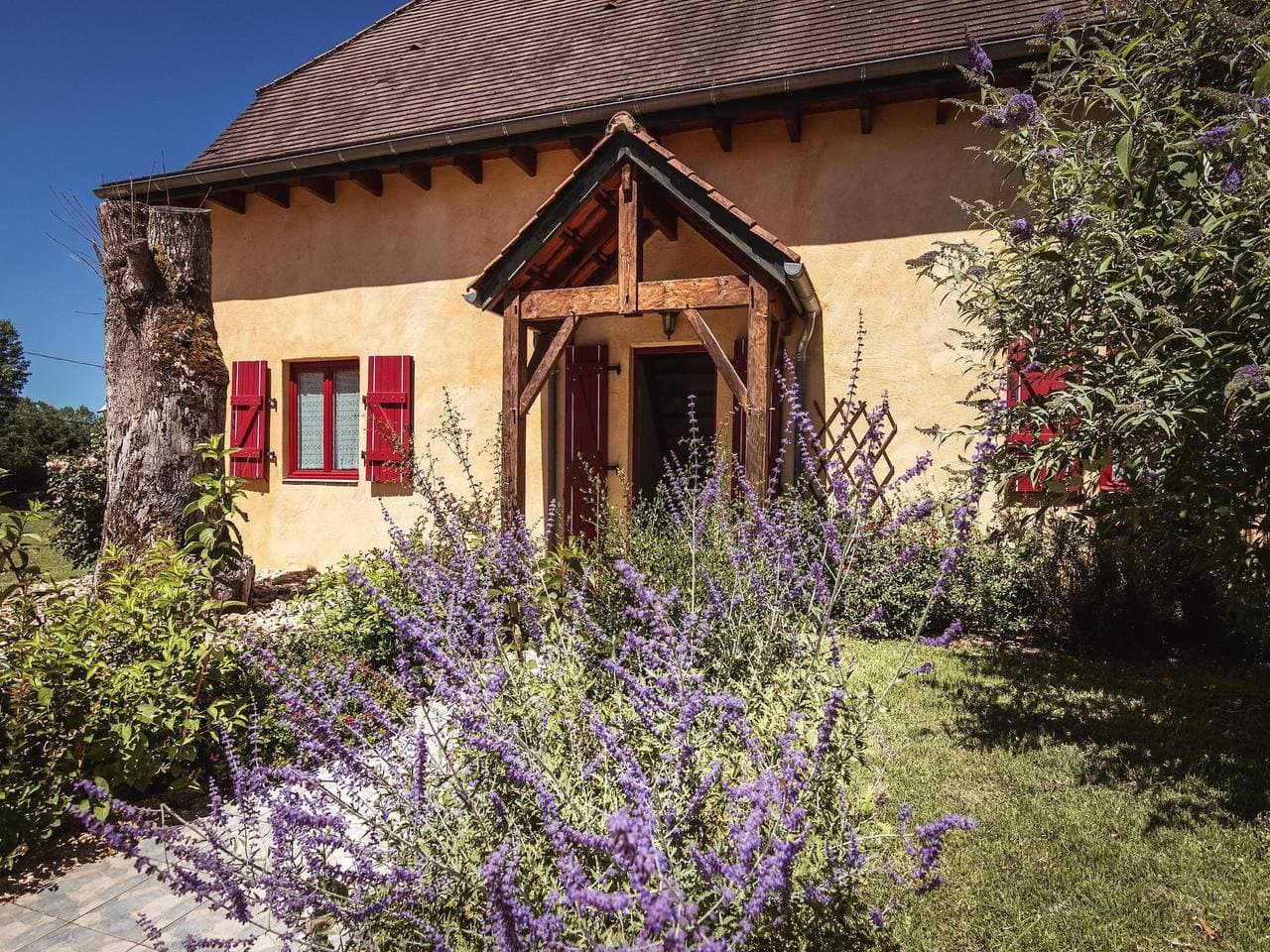 Foto 5 von 40: Hütte in Vézac mit Pool und Flussnähe