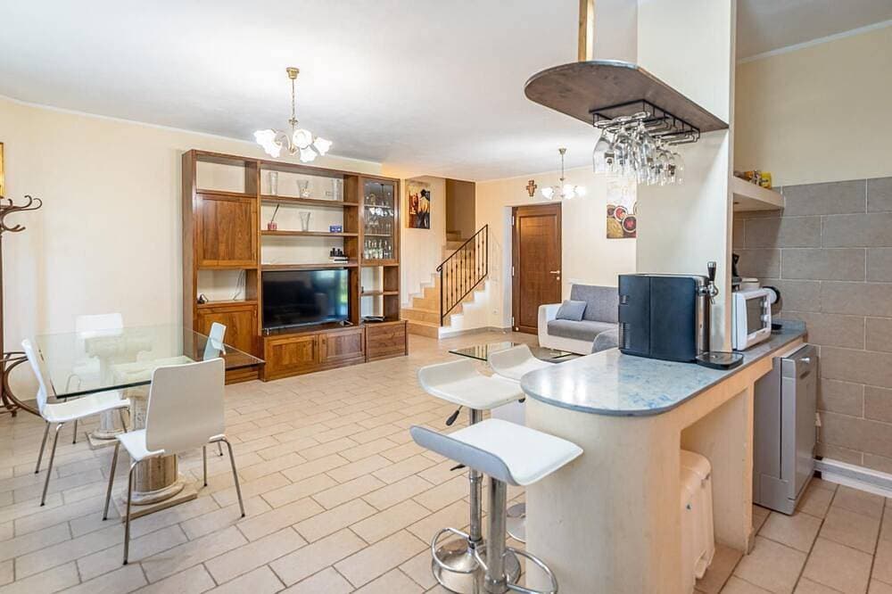 Foto 13 von 30: Fortebracci - Sechs Schlafzimmer Villa, Schläft 12