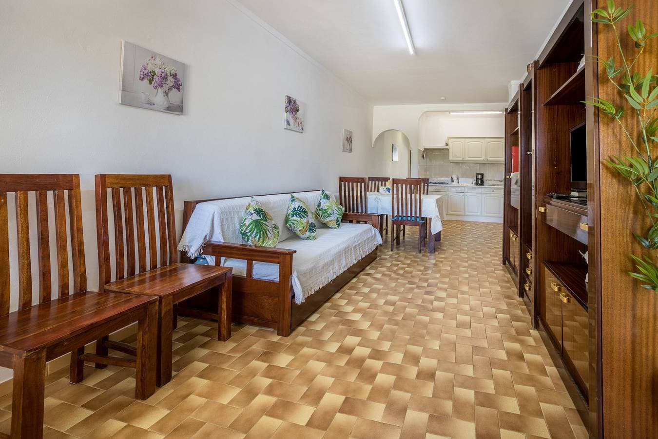 Foto 7 von 30: Ferienwohnung Villas Brites nº3 mit Balkon, Gemeinschaftspool und WLAN