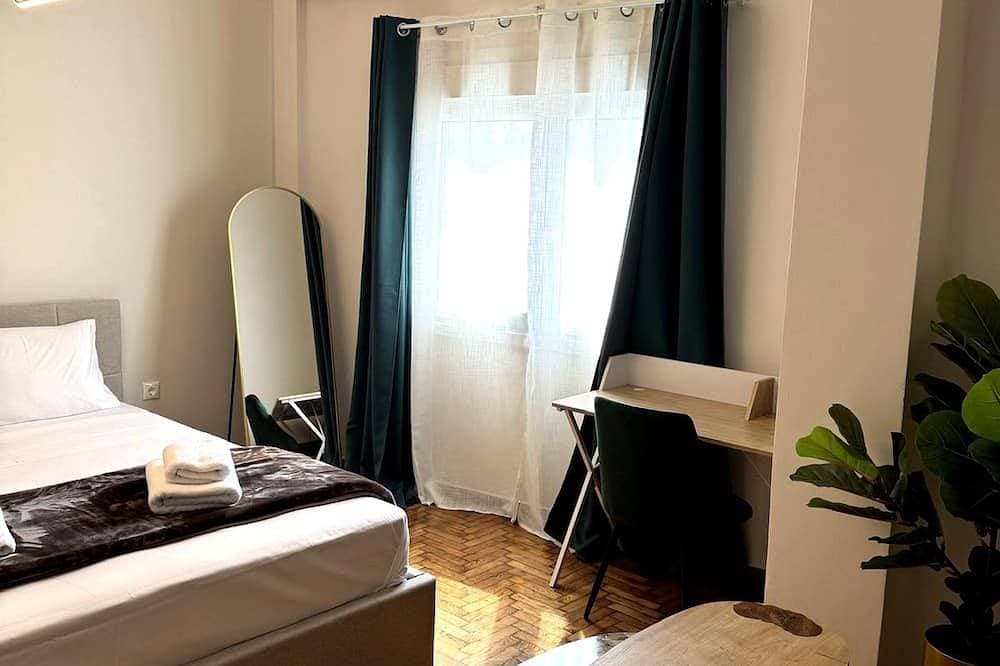 Foto 5 von 10: Athenian Stay Chara's 2 Apartment