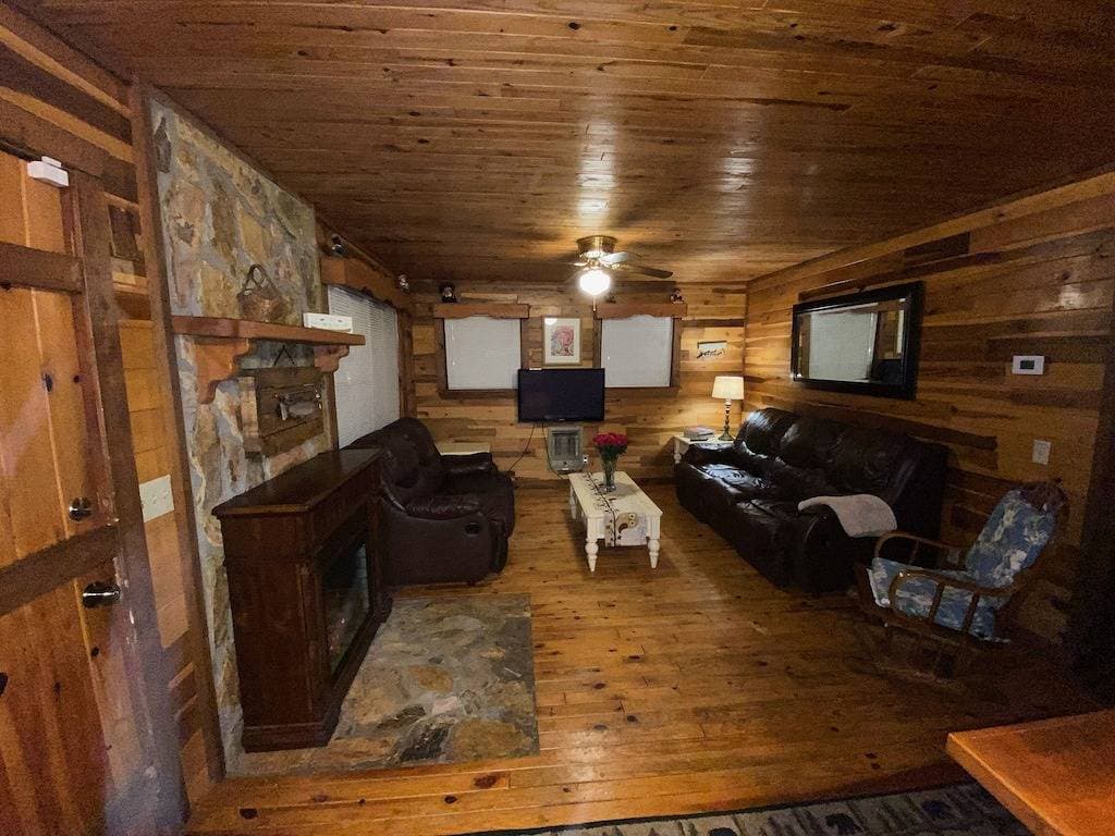 Foto 8 von 15: Cozy Nord Ga Mountain Cabin