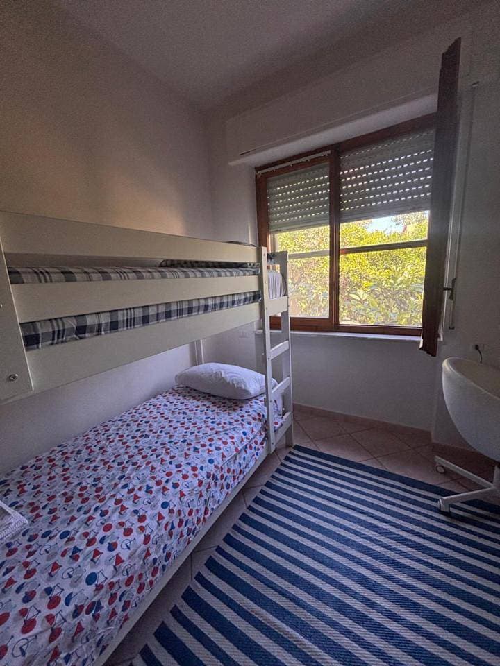 Foto 7 von 29: Two-Bedroom Apartment