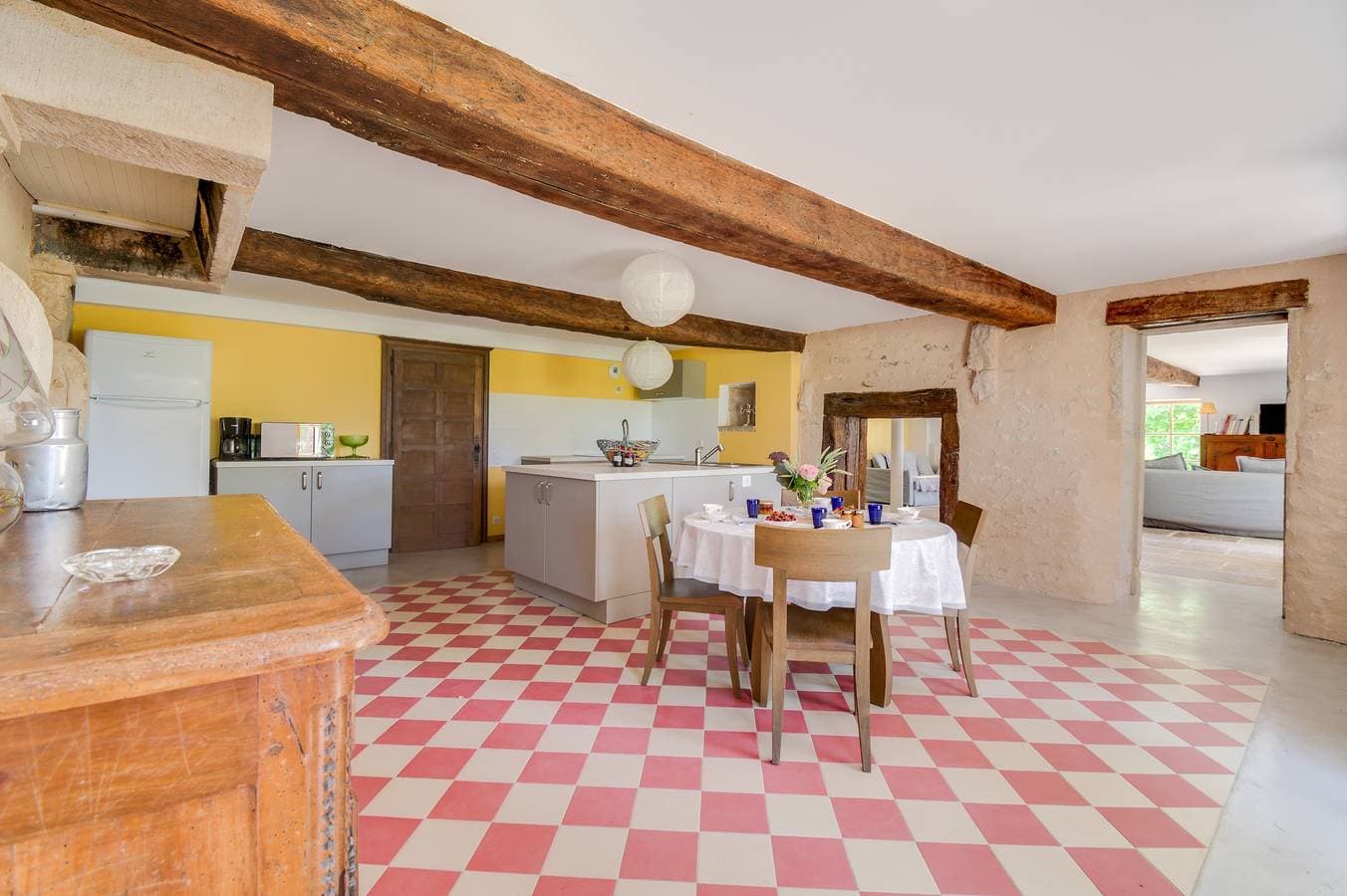 Foto 3 von 18: Ferienhaus für 11 Personen mit Terrasse