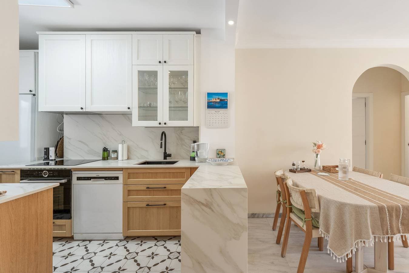 Foto 6 von 27: Apartment 'Pueblo Quinta Deluxe' mit Meerblick, WLAN und Klimaanlage