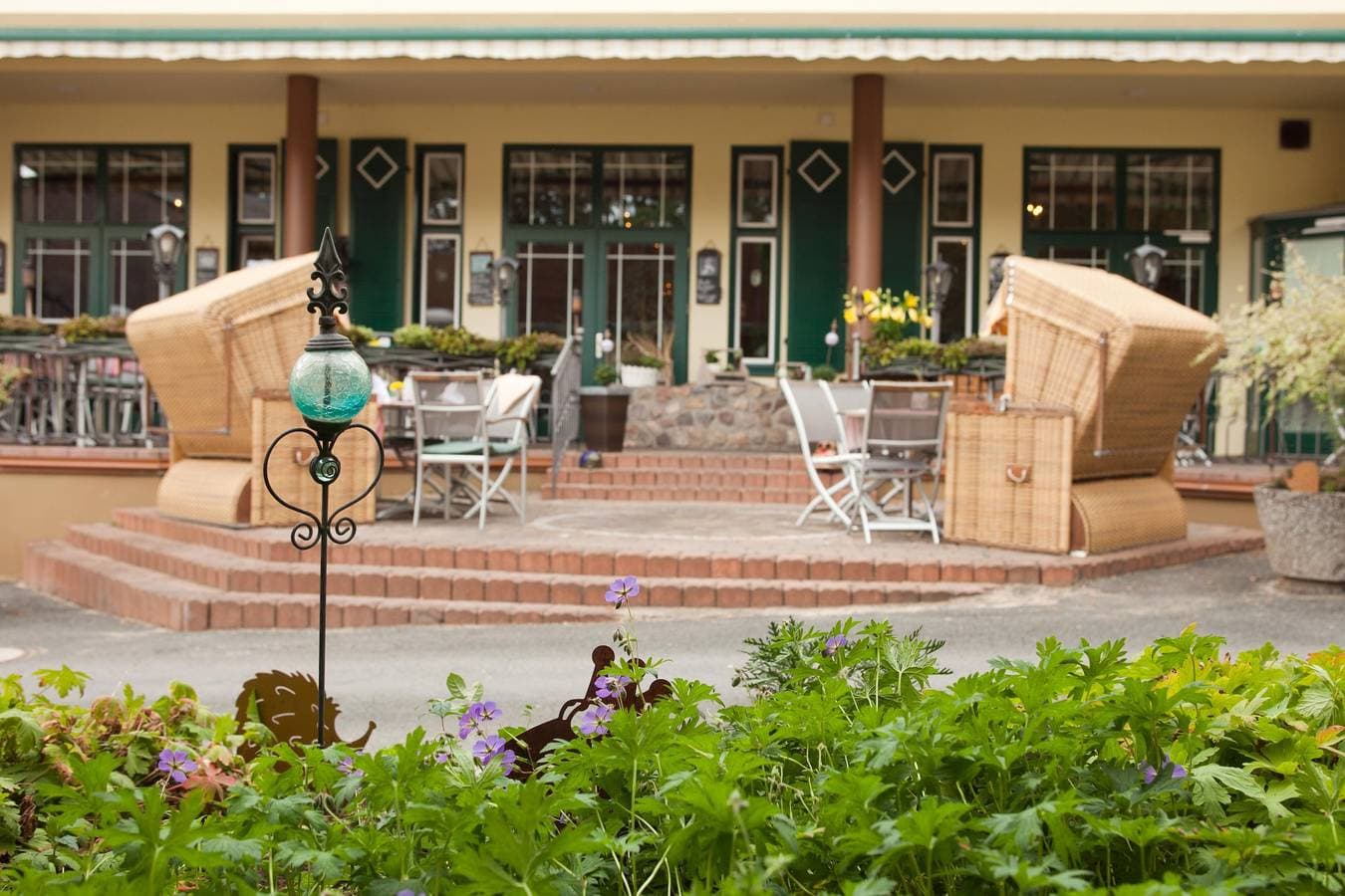 Foto 3 von 27: Hotel und Restaurant Am Alten Rhin - Doppelzimmer Straßenseite