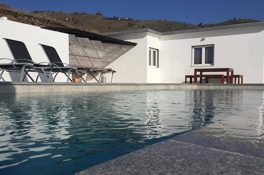 Foto 12 von 25: Abgelegene Villa mit Panoramablick auf das Meer - mit Infinity-Pool - Free Wifi