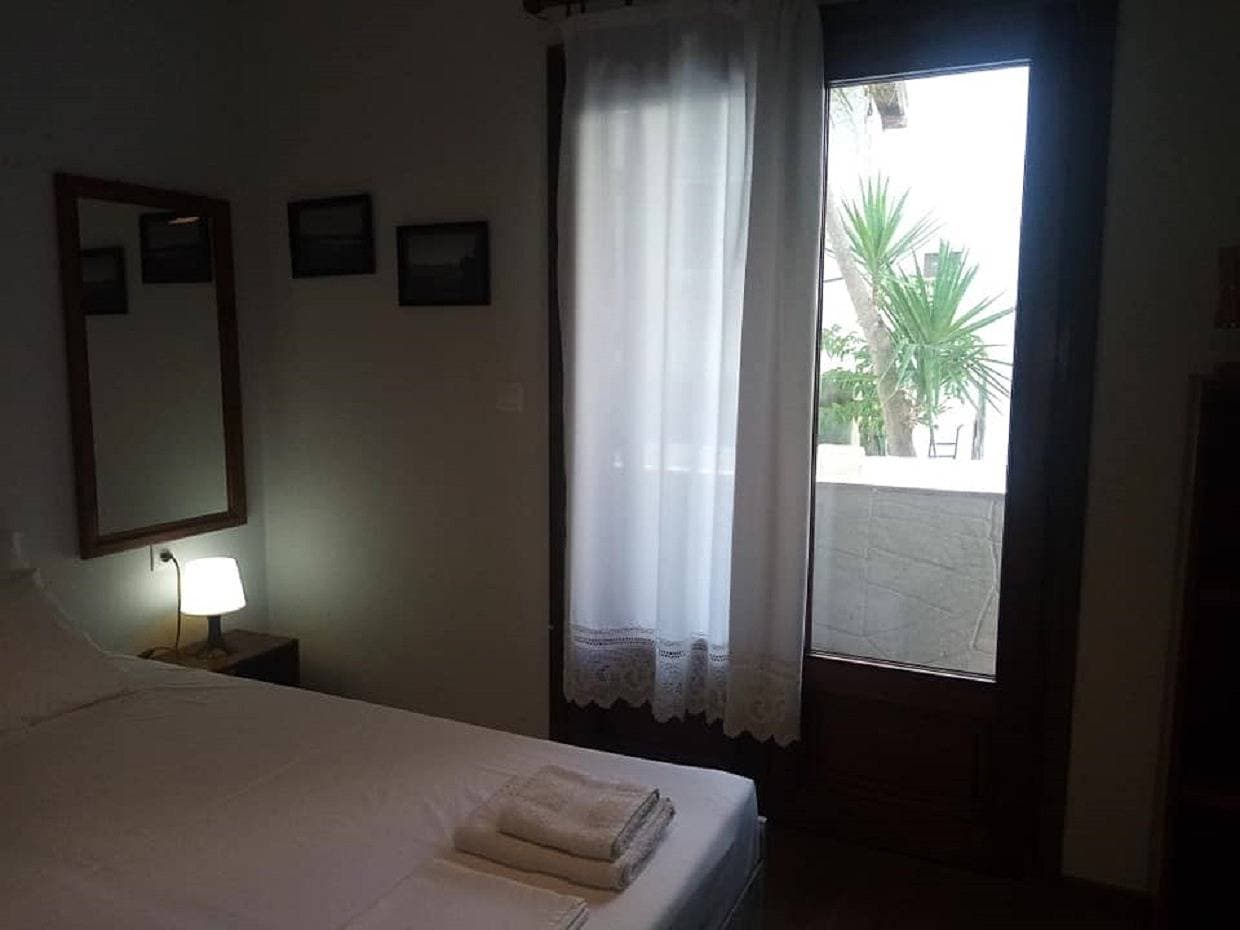 Foto 11 von 39: Ferienwohnung für 5 Personen mit Garten