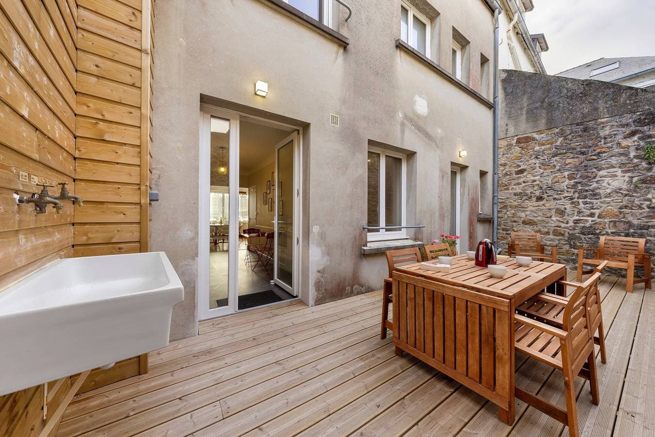 Foto 13 von 26: Ferienhaus 'Le Toudouze, Am Kai' mit Meerblick und privater Terrasse
