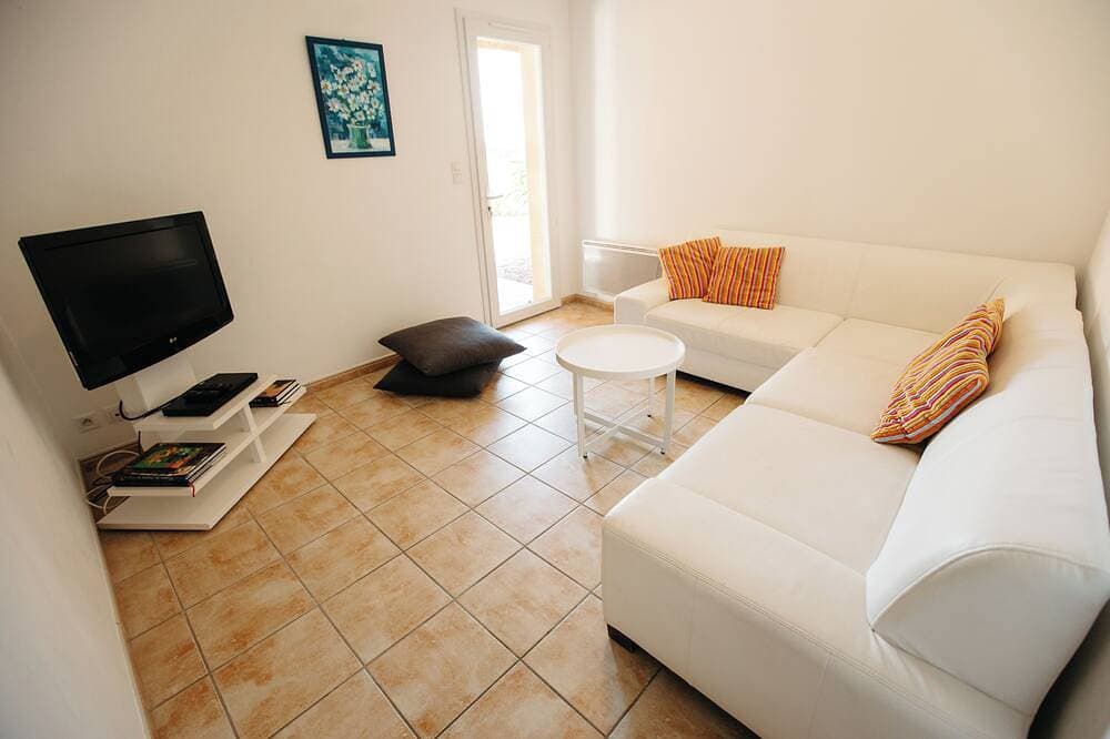 Foto 11 von 30: Villa Fanny - Private Pool and Spa in Joyeuse, Ardèche. Ideal for families!