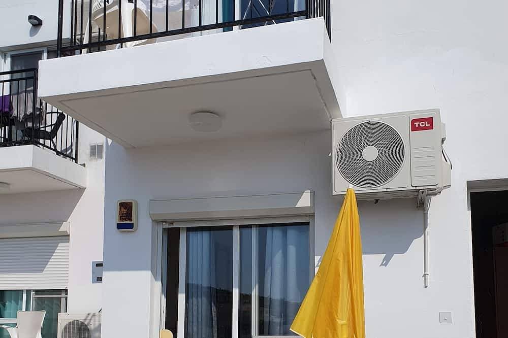 Foto 12 von 15: Stunning mountain and sea views, peaceful location in Peyia, Paphos.