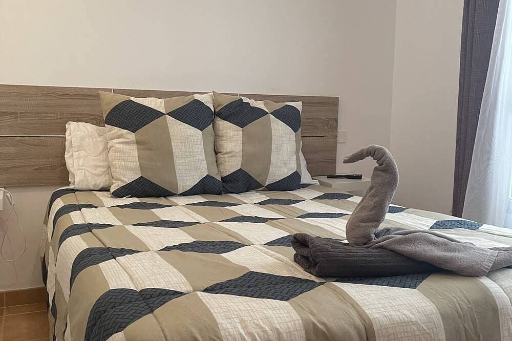 Foto 5 von 30: Apartment near the beach with pool and WIFI (I)