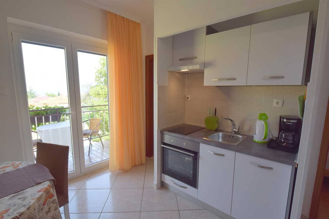 Foto 12 von 17: Ferienwohnung Josipa 4 mit Balkon
