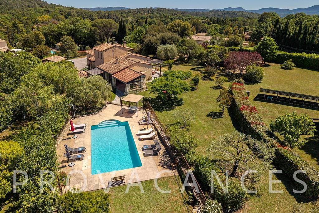 Familienfreundliche Villa mit Pool in Montauroux 1