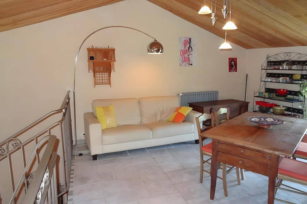 Foto 5 von 14: Ferienhaus 'Gîte 2 mit privatem Pool', Bergblick, privatem Pool & WLAN