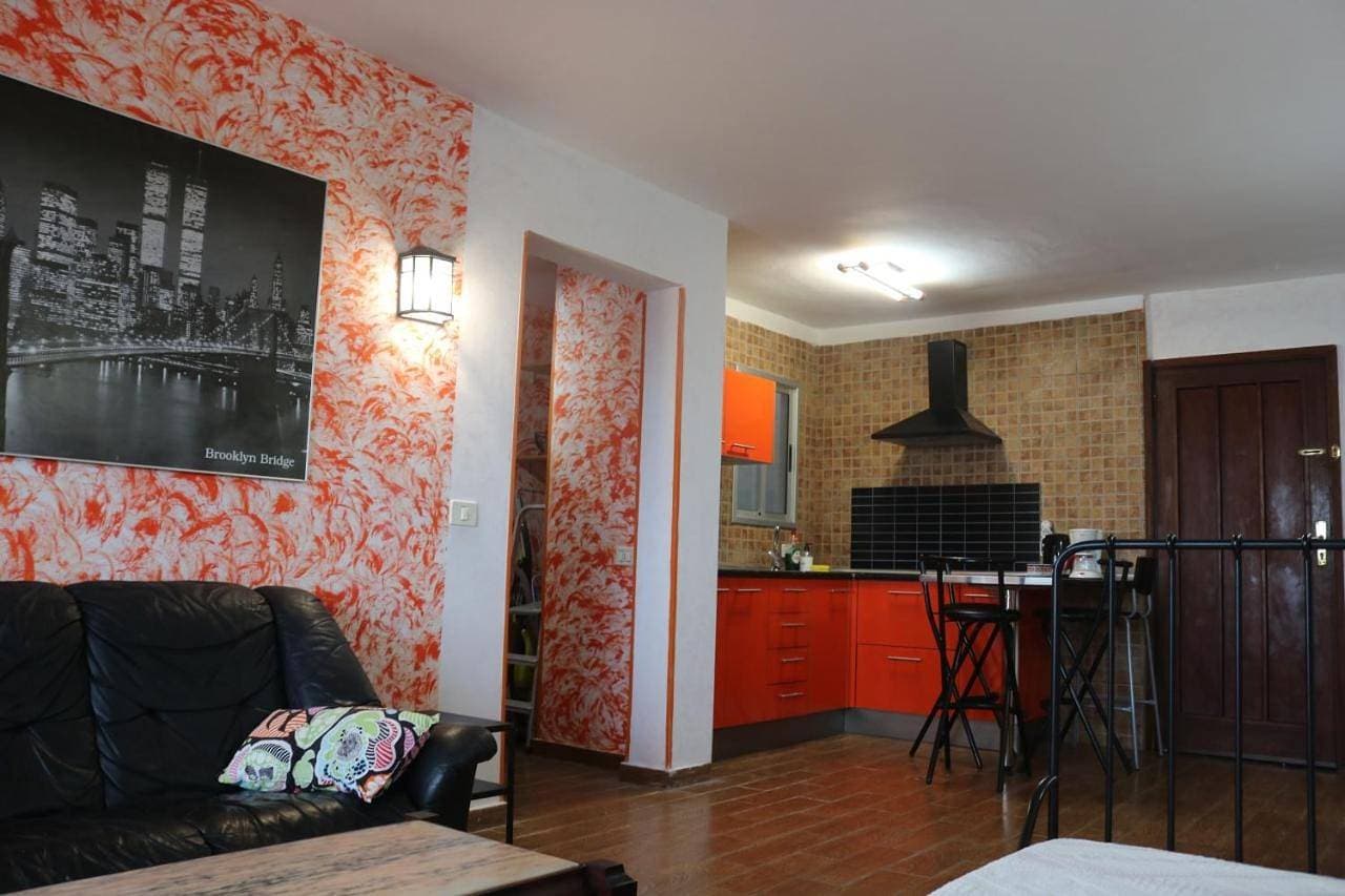 Foto 4 von 33: One-Bedroom Apartment