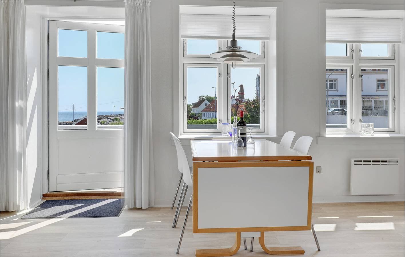 Foto 8 von 18: Ferienwohnung für 4 Personen mit Terrasse