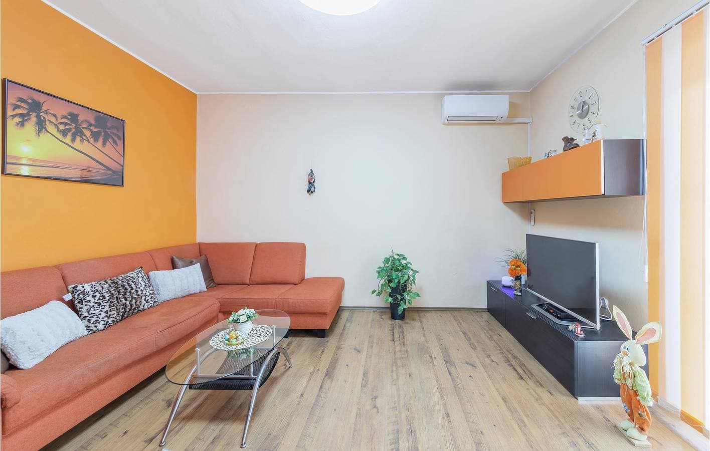 Foto 2 von 31: Gemütliche 2-Zimmer-Wohnung mit Terrasse, WLAN und Parkplatz, 2 km vom Strand entfernt