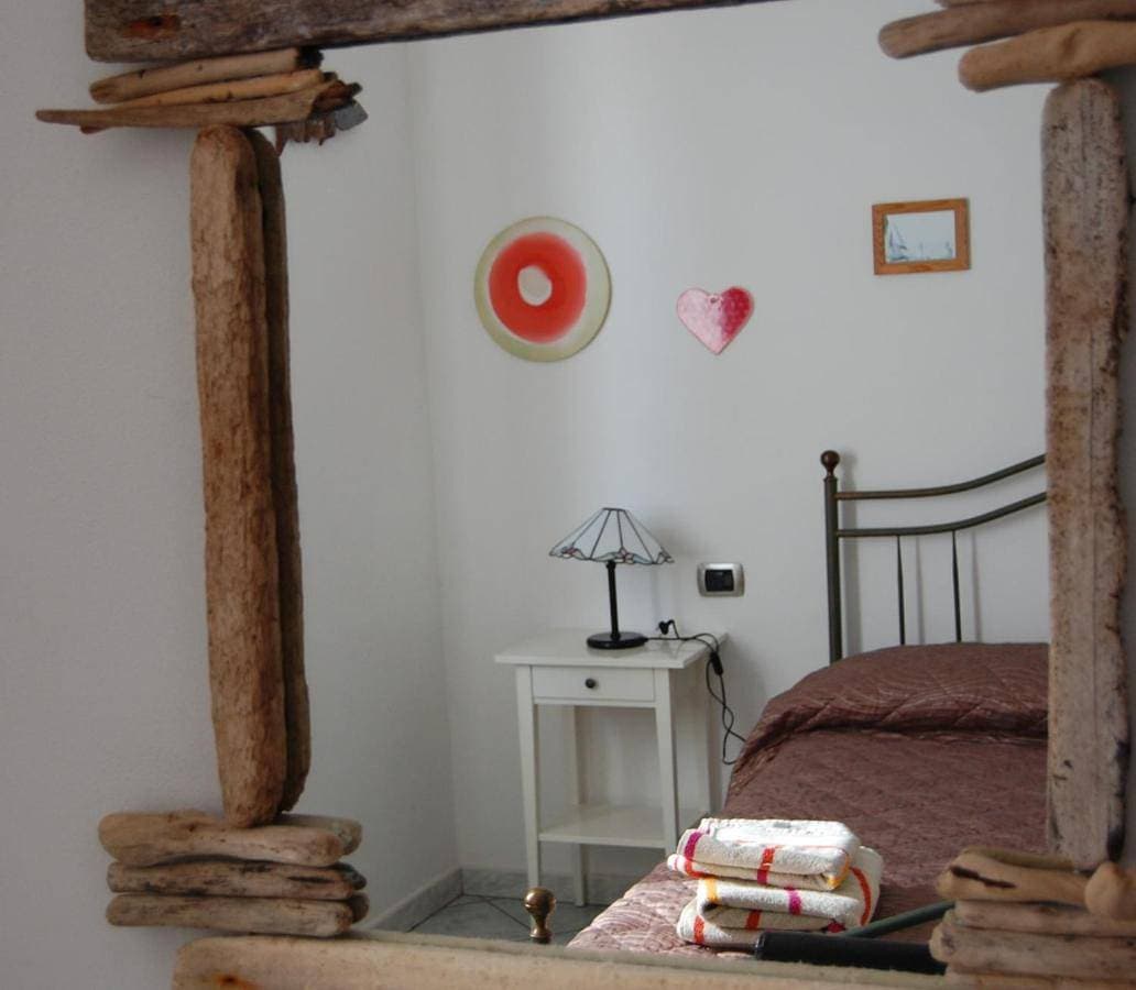 Foto 5 von 10: Triple Room with Private External Bathroom