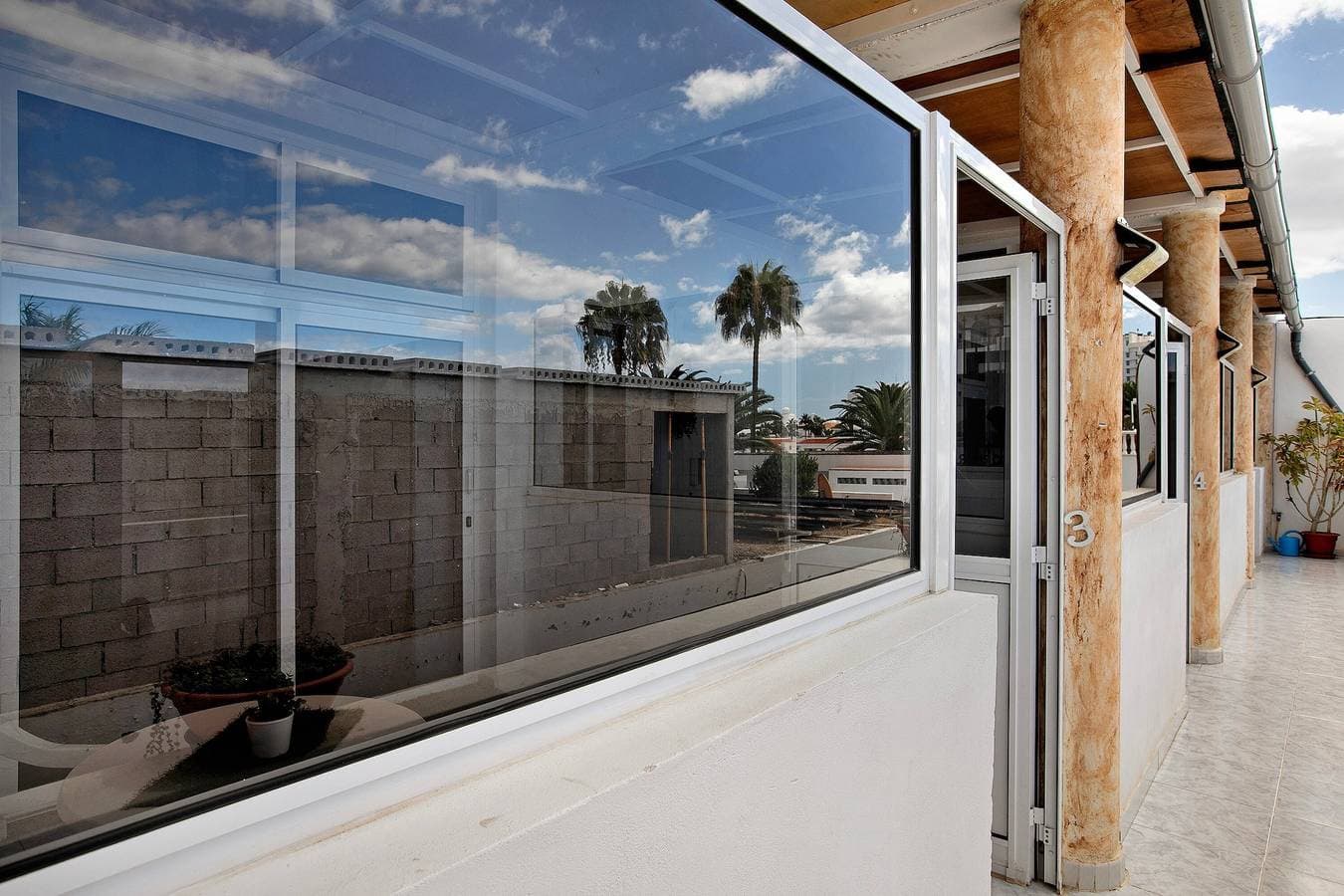 Foto 10 von 16: Ferienhaus "Estudio 3 Costa Adeje" mit Meerblick und Terrasse