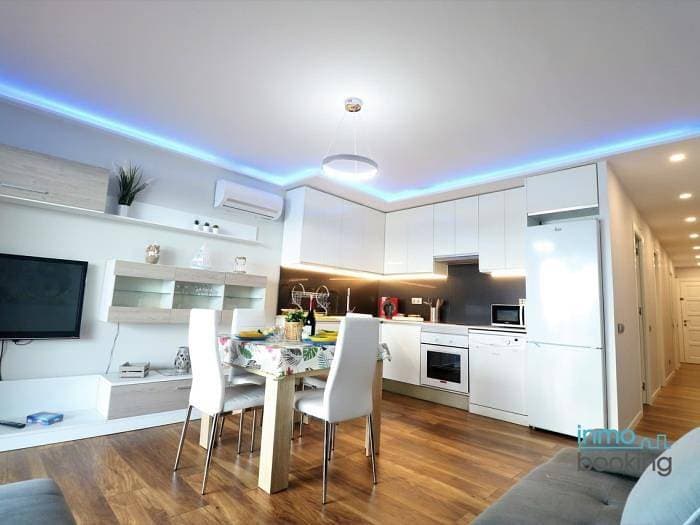 Foto 10 von 48: Ferienwohnung für 4 Personen mit Terrasse