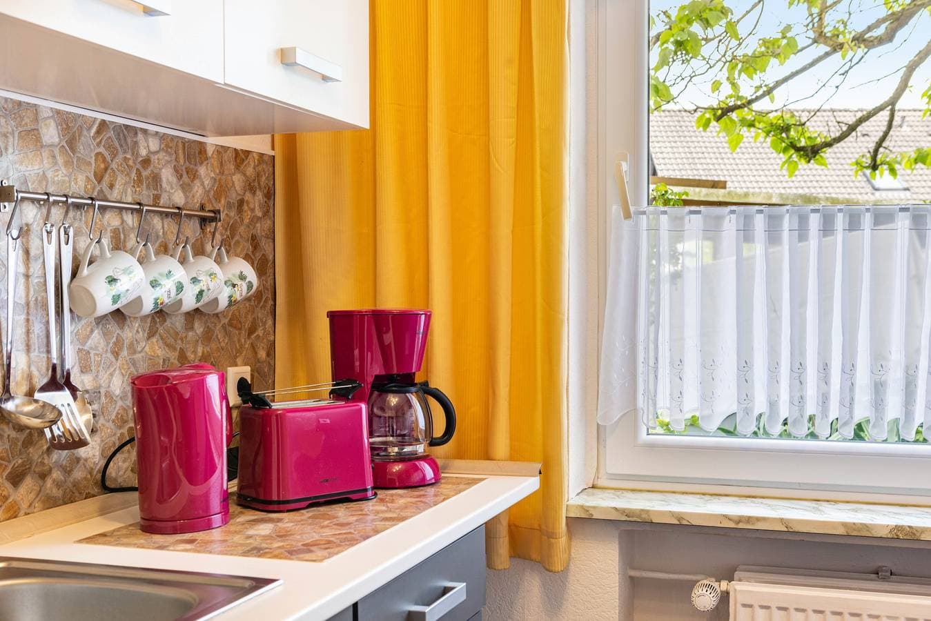 Foto 12 von 28: Ferienwohnung 'Schneeweißchen' mit Privatterrasse und Wi-Fi