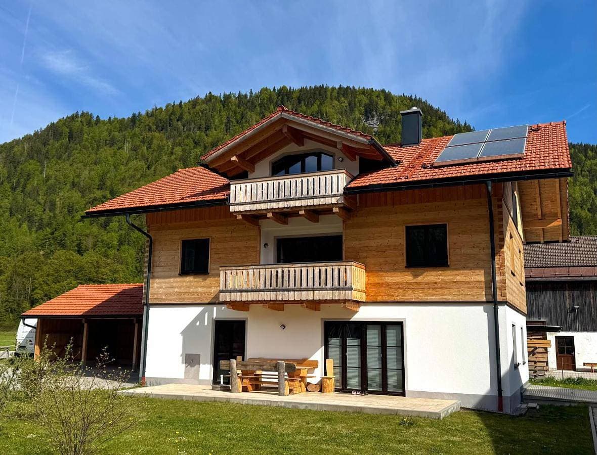 Foto 2 von 18: One-Bedroom Apartment with Balcony and Mountain View