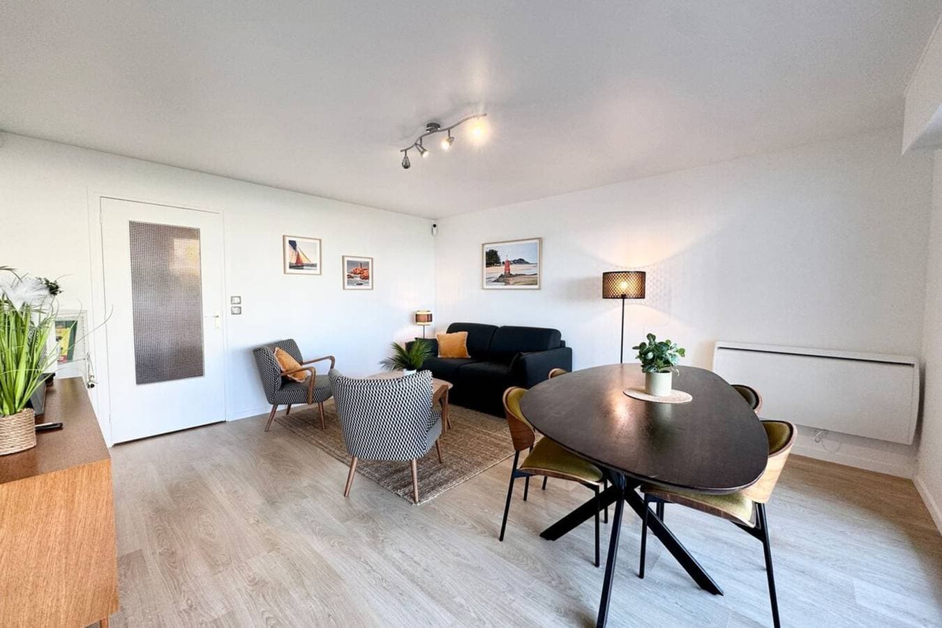Foto 9 von 29: Ferienwohnung für 4 Personen mit Terrasse