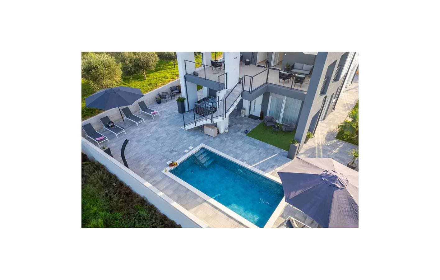 Foto 6 von 39: Gemütliche Ferienwohnung mit Pool, WLAN und Parkplatz, 1 km vom Strand Dječji Raj entfernt