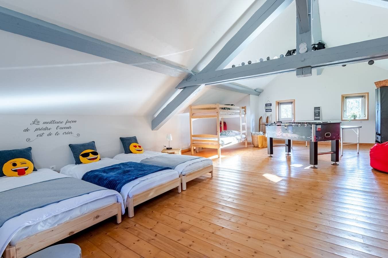 Foto 10 von 18: Ferienhaus für 14 Personen mit Terrasse