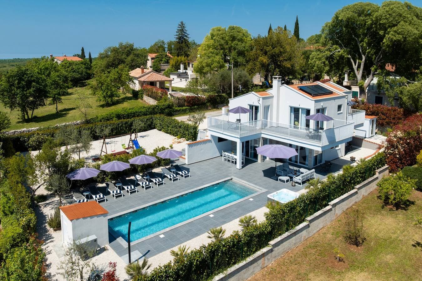 Casa Belladonna 1