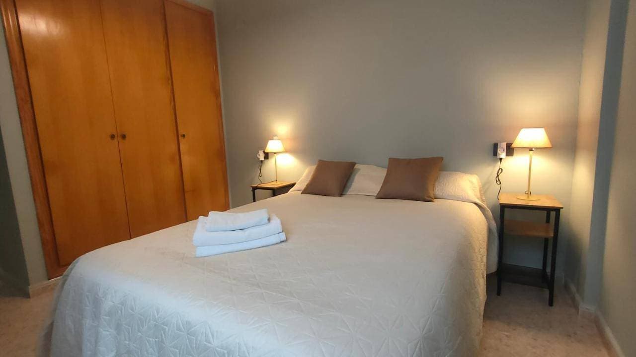 Foto 7 von 38: Three-Bedroom Apartment with Sea View
