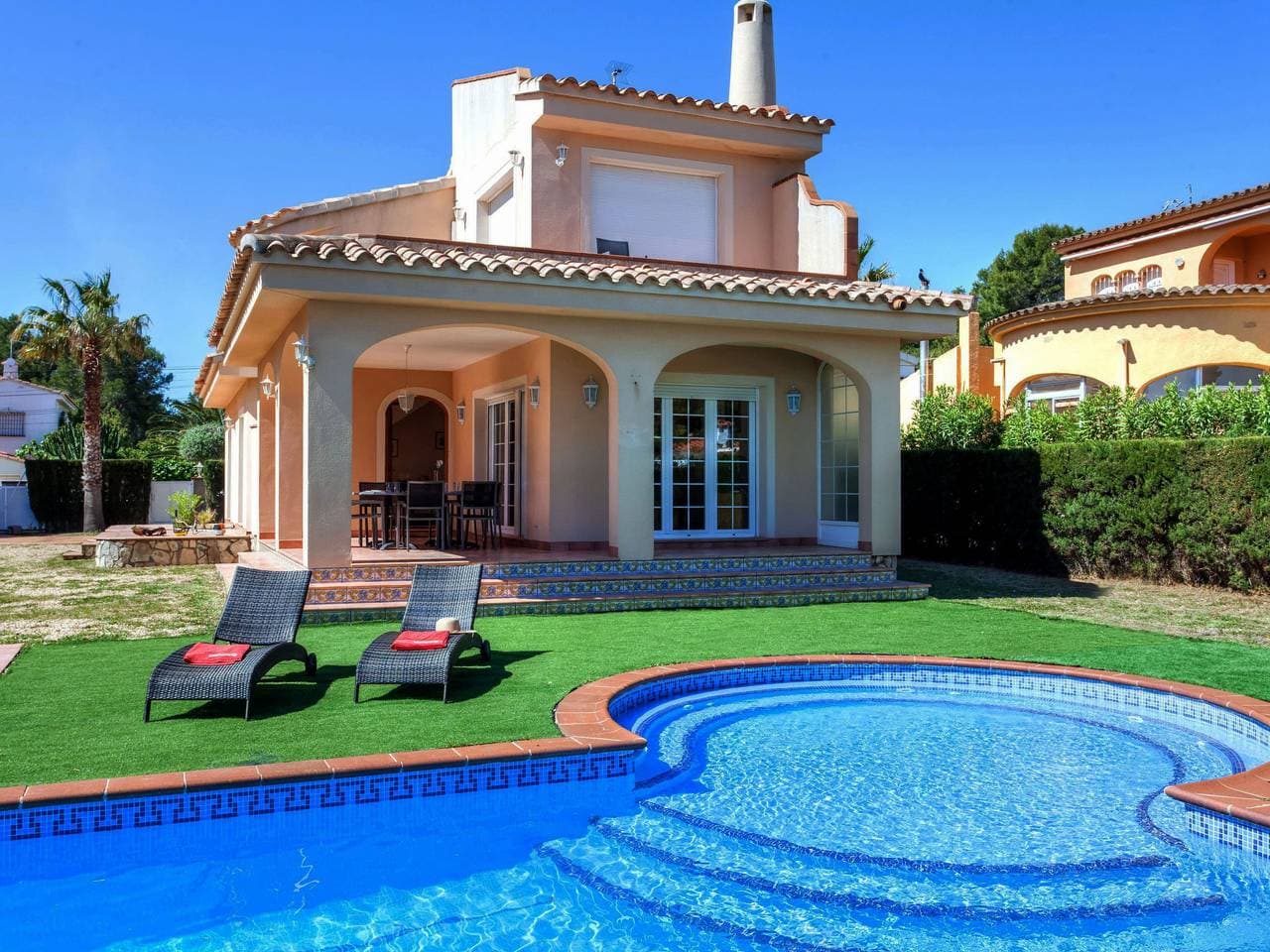 Les Tres Cales 3 km von l'Ametlla: Moderne, schöne, komfortable Villa Caleta 1