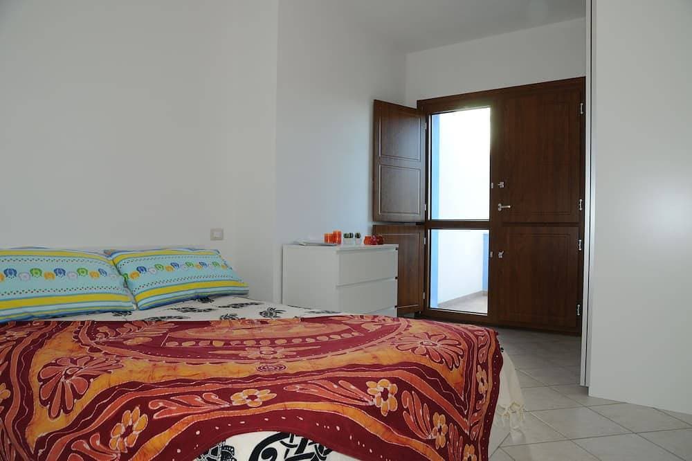 Foto 2 von 25: Wohnung in Cala Gonone, Meerblick, sehr zentral !!