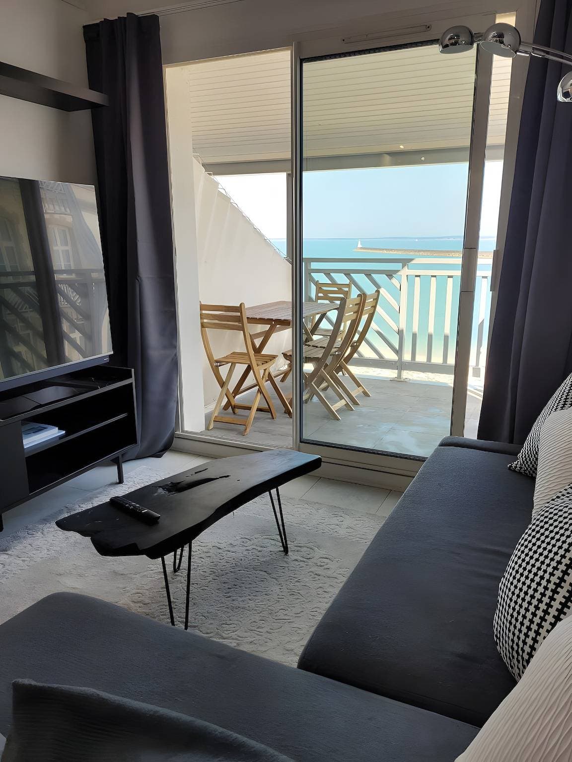 Foto 5 von 39: Appartement Couleur océan – Pool, Strandzugang & Meerblick
