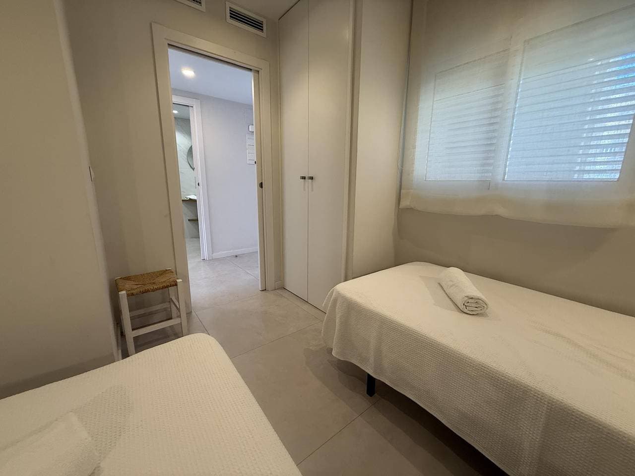 Foto 13 von 30: Ferienwohnung für 4 Personen mit Meerblick