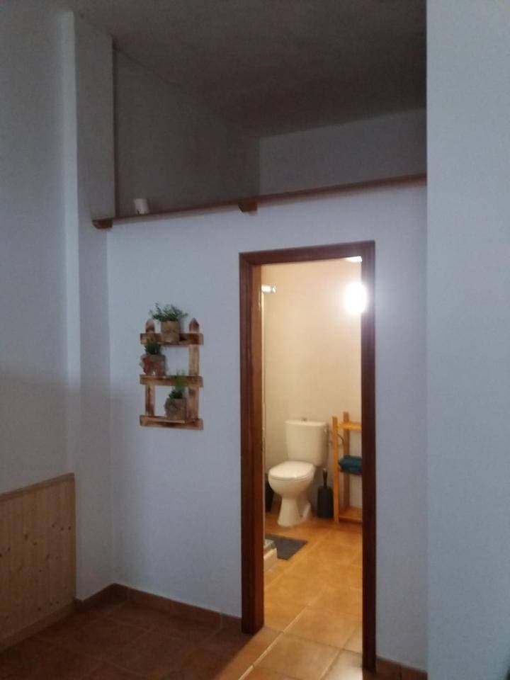 Foto 7 von 43: Two-Bedroom Apartment