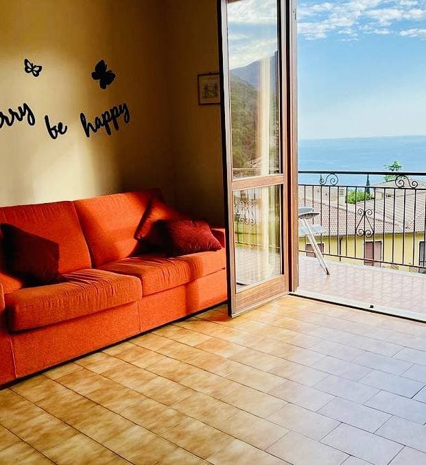 Foto 7 von 18: Ferienwohnung Tiziano mit herrlichem Seeblick