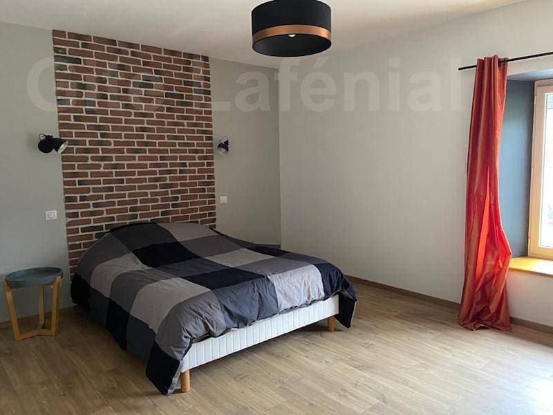 Foto 3 von 15: Three-Bedroom House