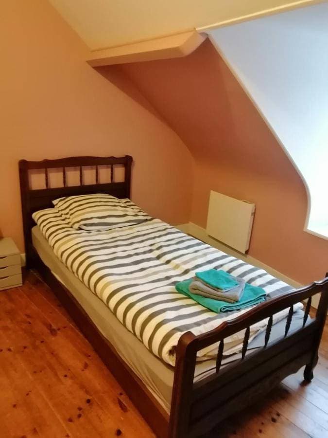 Foto 4 von 12: Three-Bedroom House