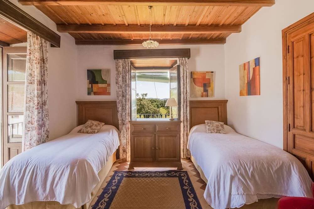 Foto 2 von 30: Ferienhaus in Aracena mit Privatpool