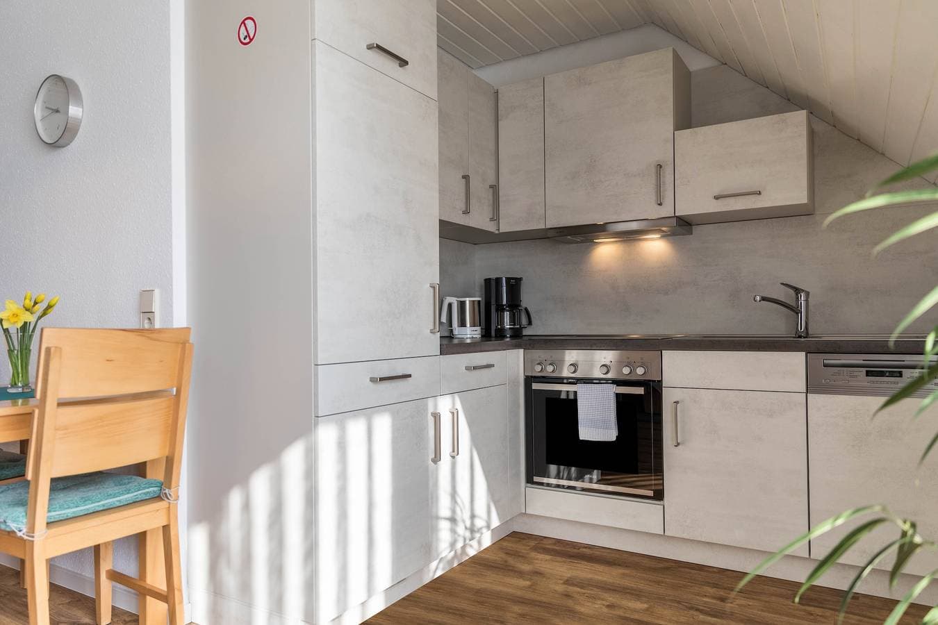 Foto 12 von 25: Gemütliche Ferienwohnung "Baur Nr. 1" bei Schloss Salem mit Wlan & Balkon; Parkplatz vorhanden