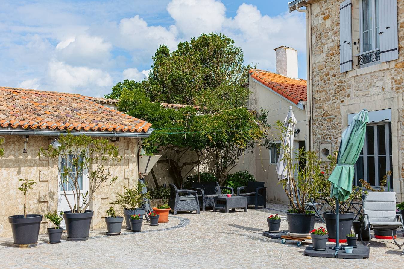 Foto 5 von 25: Ferienhaus 'Gite Les Mouettes' mit Pool, gemeinsamer Terrasse und WLAN